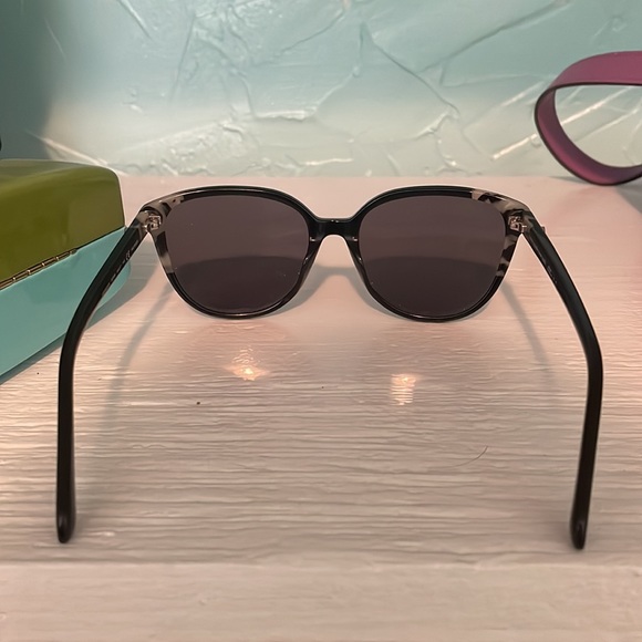 Kate spade sunglasses - Picture 2 of 5